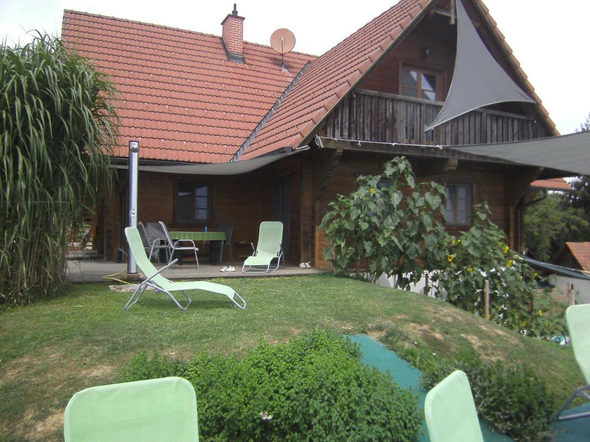 Blockhaus Familie Raidl Apartman Riegersburg Kültér fotó